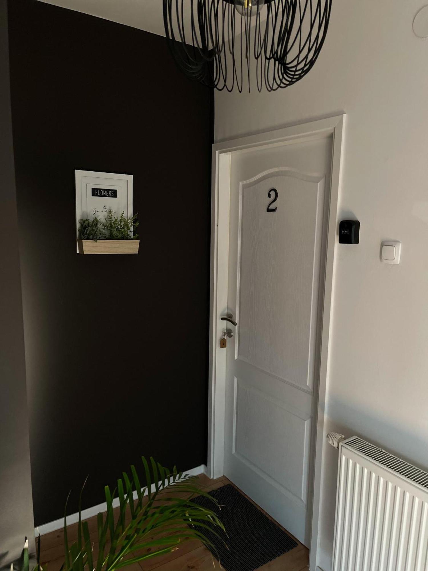 4 Stars Rooms Near Airport Scitarjevo Bagian luar foto
